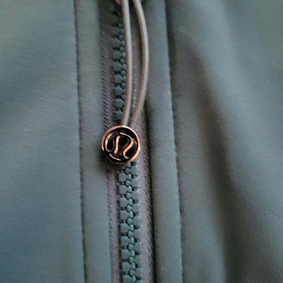 Lululemon define hooded jacket nulu size 8 nwt color storm teal - Picture 5 of 8